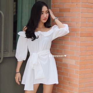 มินิเดรสปาดไหล่สีขาว