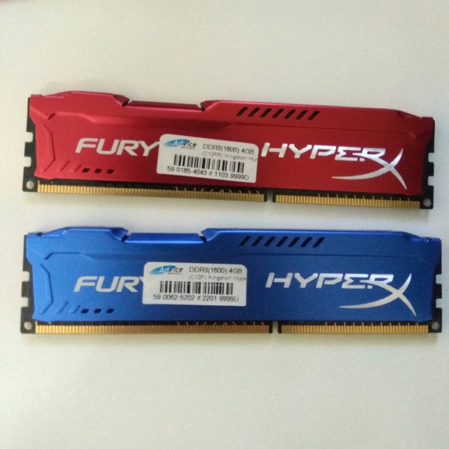 RAM DDR3(1600) 4GB Kingston Hyper-X (HX316C10F/4) **สีฟ้า