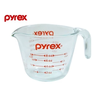 Pyrex แก้วตวงมาตรฐาน 250มล. Made in USA (สินค้ามีความเสี่ยงเสียหายง่ายจากการขนส่ง ควรซื้อความคุ้มครองเพิ่มก่อนสั่งซื้อ)