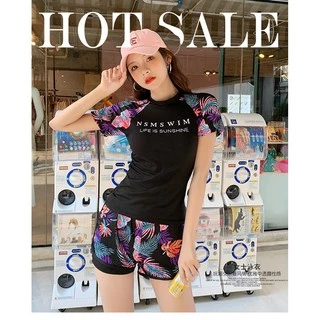 jqk ชุดว่ายน้ำ เสื้อแขนสั้น+กางเกงขาสั้น ลายใบไม้ รุ่น 0171