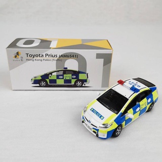 TINY 01 TOYOTA PIRUS HONG KONG POLICE (TRAFFIC) 1/64 DIECAST MODEL 002531