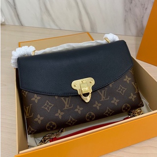 พรี Lv louis vuitton SAINT-PLACIDEกระเป๋าสะพายกระเป๋าสะพายไหล่กระเป๋าสะพายข้าง กระเป๋าโซ่หนังแท้