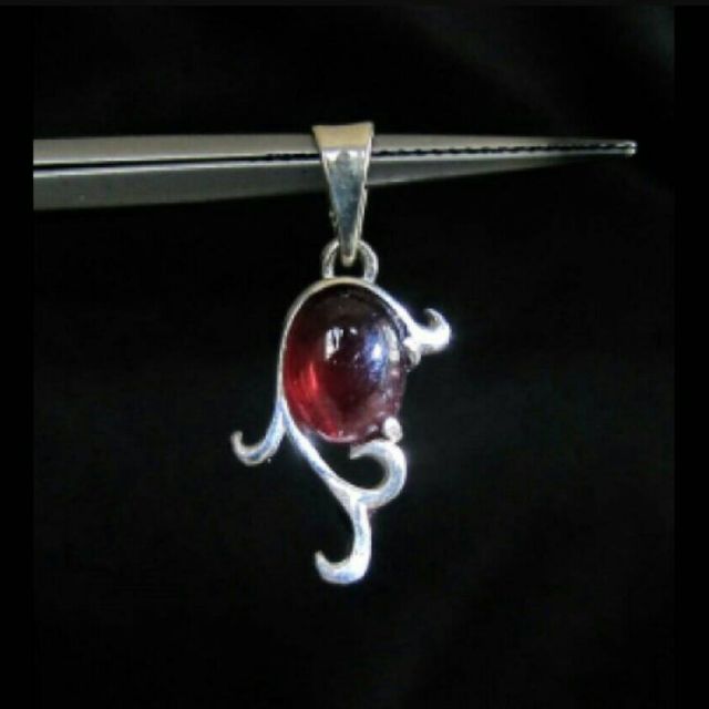 จี้เงินแท้ 925 ฝังพลอยโกเมนแท้ (GARNET STONE)