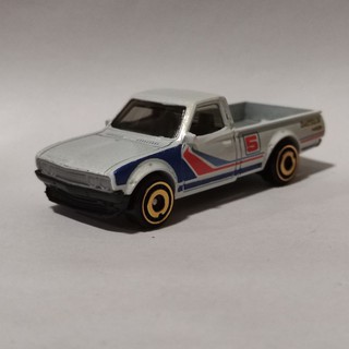 hotwheels datsun 620 กระบะ นอกแพค