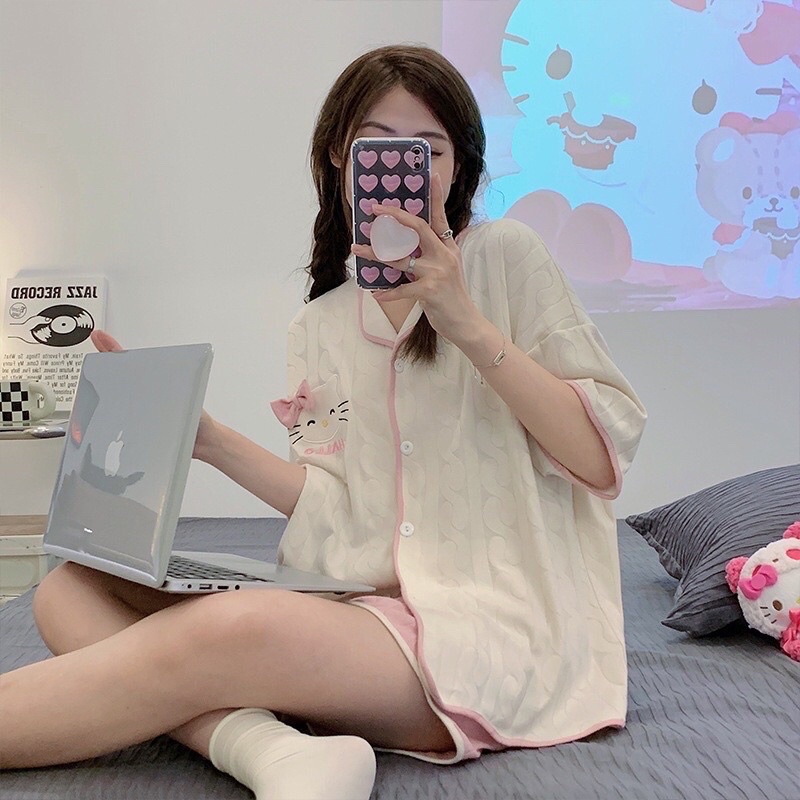 Syชุดนอนผู้หญิง เสื้อสเวตเตอร์ถัก แขนสั้นการ์ตูน jacquard ชุดนอนลายแมวน้อยน่ารัก สวมใส่สบาย