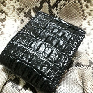 crocodile skin genuine wallet black lacing craft.กระเป๋าสตางค์หนังจระเข้แท้