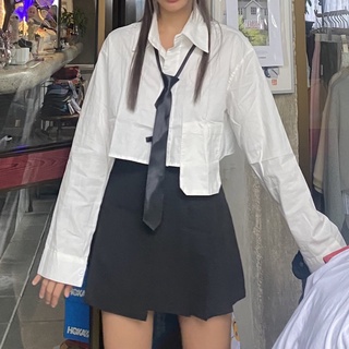 basic white shirt&amp; mini skirt