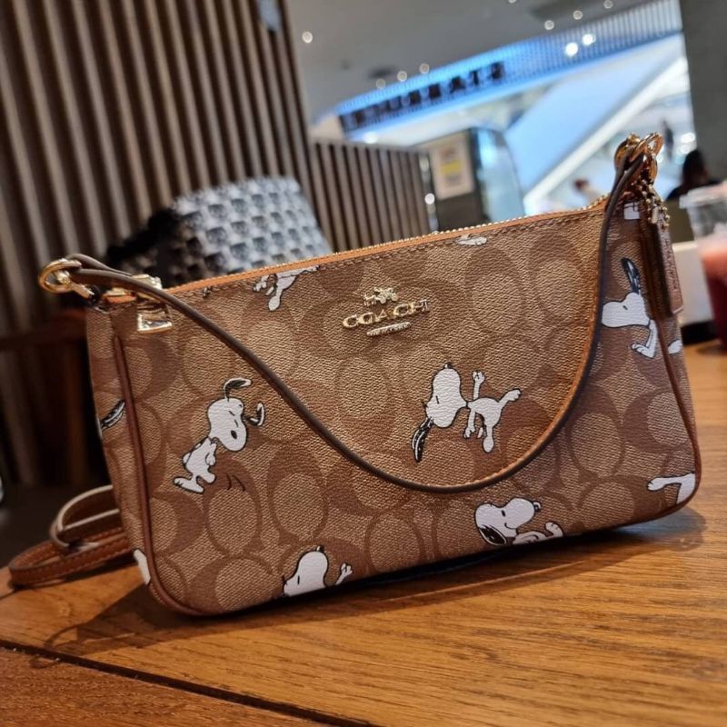 COACH F36674 TOP HANDLE POUCH IN SIGNATURE WITH SNOOPY PRINT