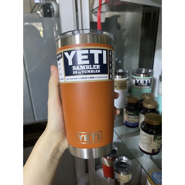 พร้อมส่ง YETI ของแท้ จากอเมริกา 20oz YETI Rambler 20 oz Tumbler Stainless Steel Vacuum Insulated with MagSlider Lid