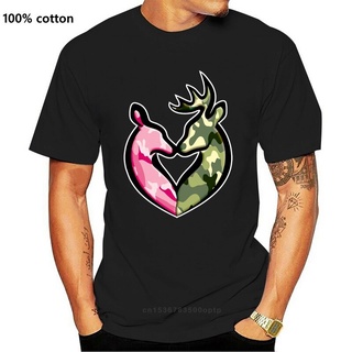 [100% Cotton] เสื้อยืดผ้าฝ้าย พิมพ์ลายกวางตลก Camo Love Hunting OMnipd99ANodkm59 สําหรับผู้ชาย คู่รัก
