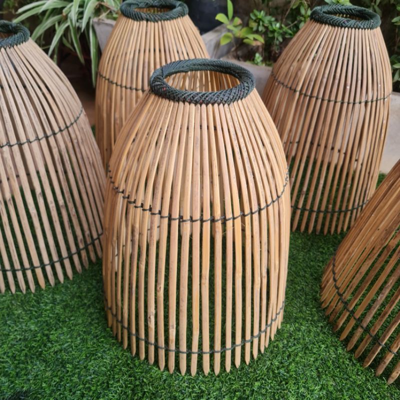 สุ่มจับปลา สุ่มโครมไฟ ไม้สานทำโครมไฟ หรือสุ่มหาปลา ประดับแต่งได้ตามต้องการ ราคาถูก ส่งไว้จ้า