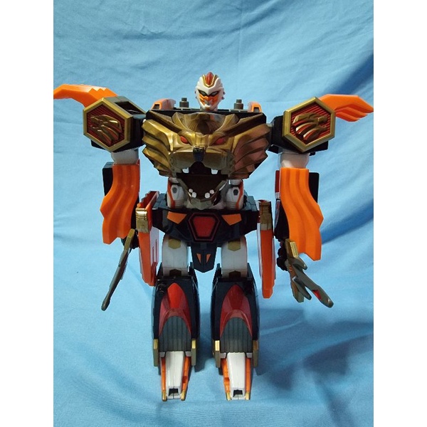 Konami Dx sazer-x หุ่นยนต์จากเรื่อง sazer x