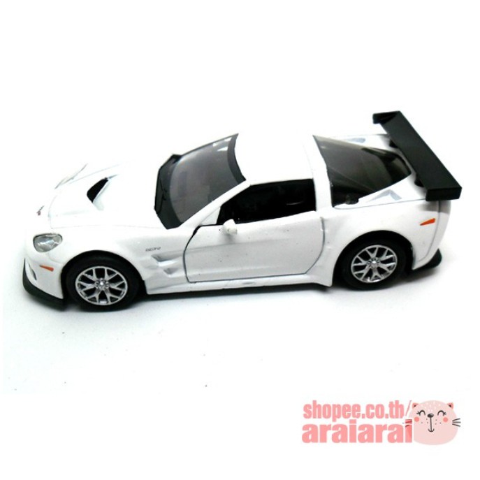 Chevrolet Corvette C6-R สีขาว