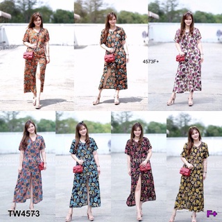 👗Pfashion [ส่งไว!!🚛] P4573 แมกซี่เดรสคอวี #สาวอวบ ผ่าหน้า V-neck maxi dress #chubby girl face cut