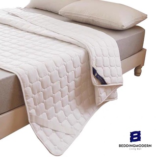 BEDDING MODERN ผ้ารองกันเปื้อน &amp; topperบาง (รัดมุม4ด้าน) ใยขนห่านเทียม