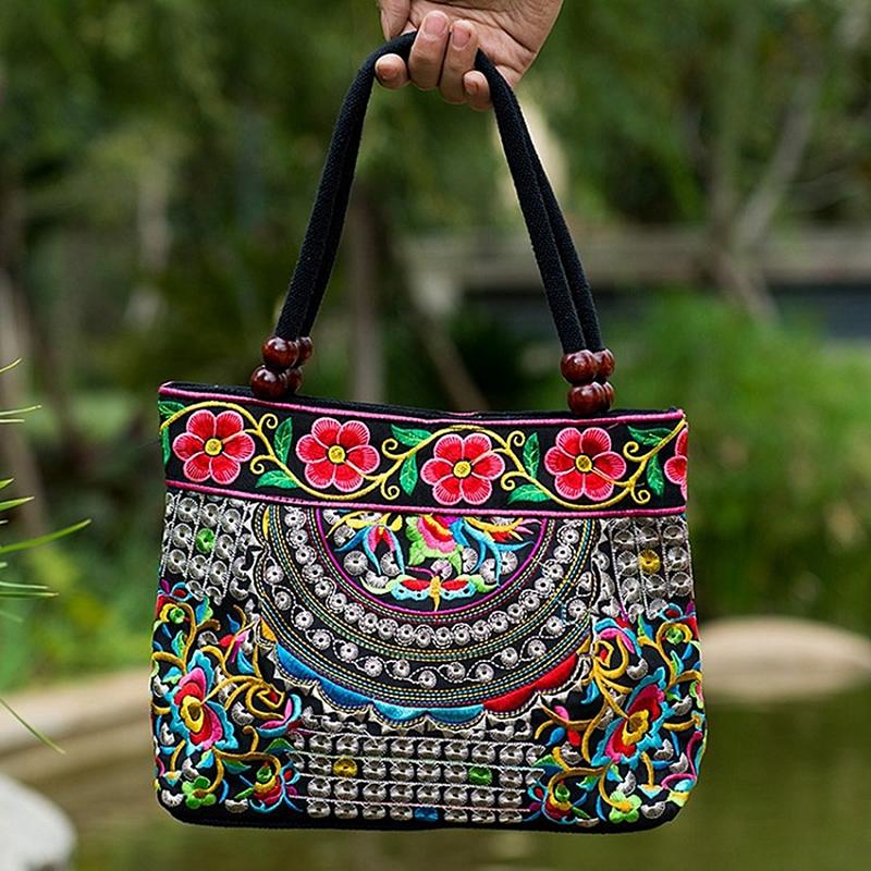 Yunnan Ethnic Style Embroidered Pompom Fashion Lady Shoulder Bag Big Handbag