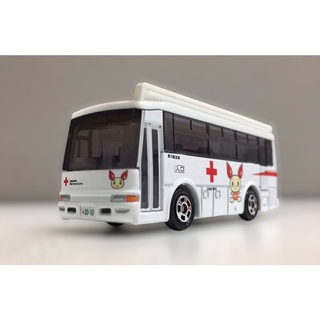 🚗 Tomica Red Cross Blood Donation Bus