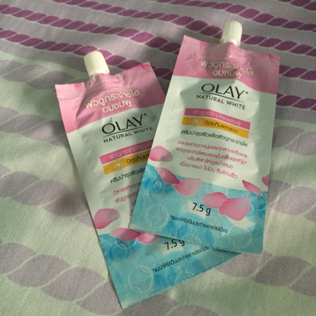 OLAY Natural white (ซอง 7.5g)