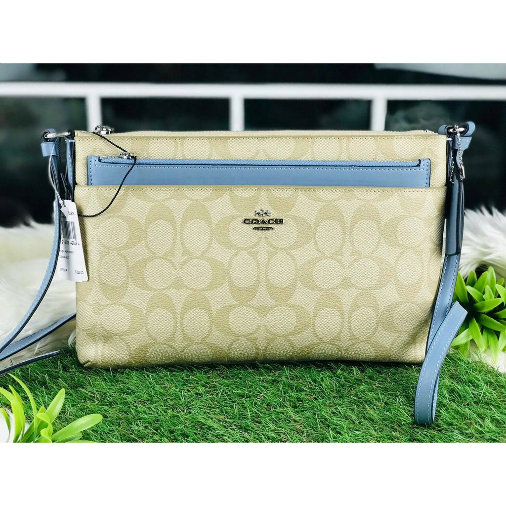 Coach แท้ ✔️ พร้อมส่ง กระเป๋าสะพายข้างพร้อมใบเล็กแยกใช้ได้ | Coach East/West Crossbody with Pop-Up P
