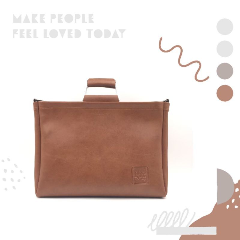 A3 Aluminium Handled Bag