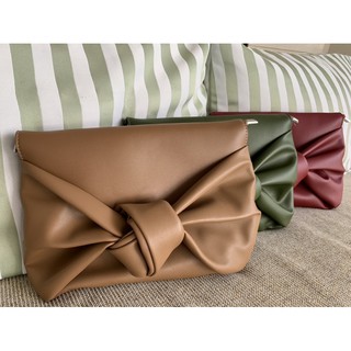 Bowtie Clutch : 4 Colours