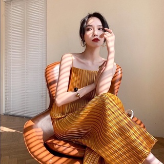เดรสสายเดี่ยว สีเหลืองงานสวยมาก☀️