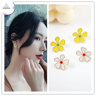 xijing-cod woman fashion retro Elementary Daisy Simple Temperament Earrings