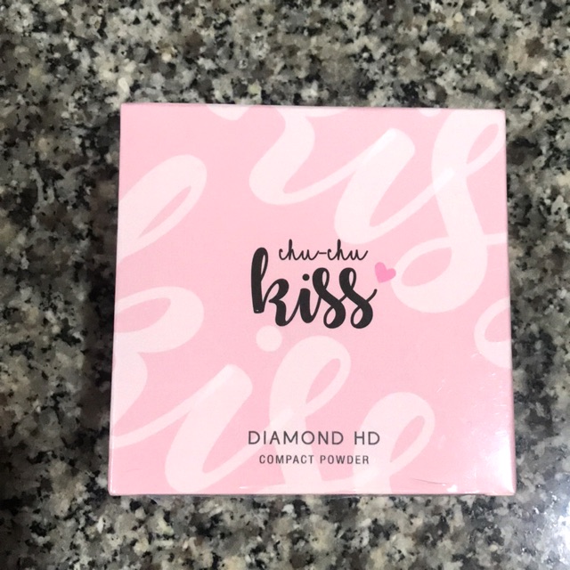 แป้ง Chu Chu Kiss Diamond HD Compact Powder
