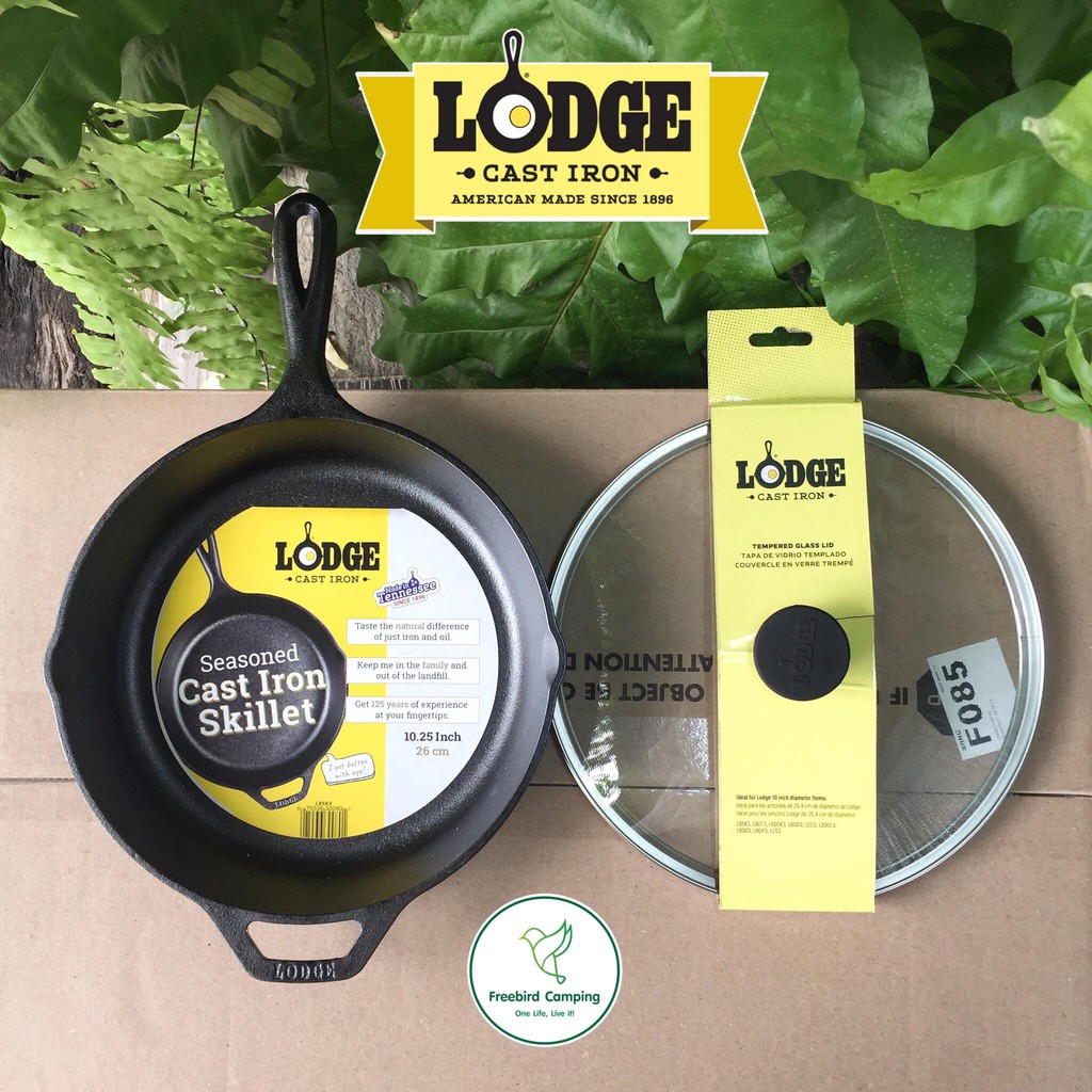 LODGE 10.25inch Cast Iron Skillet + Tempered Glass Lid กระทะเหล็กหล่อ ฝาแก้วทนความร้อน 10.25นิ้ว 26ซ