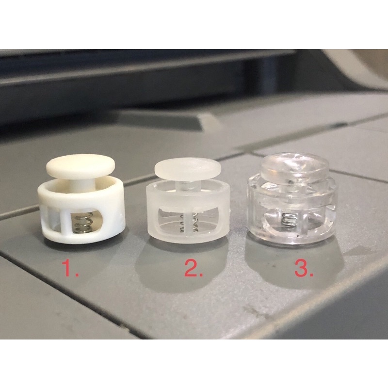 stopper โทนใสและขาว มีให้เลือก 3 เฉด ตามหมายเลขในภาพ 1 แพ็ค 10 เม็ด