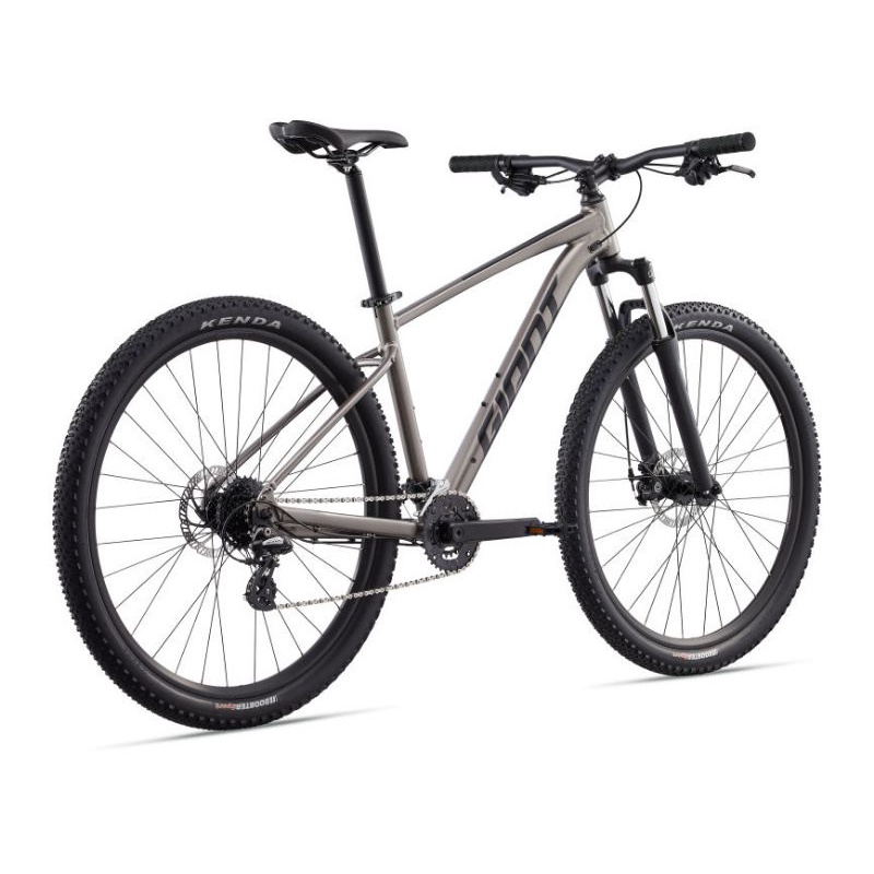 Giant Talon 4 Y2022 Size M 29er ส่งฟรี