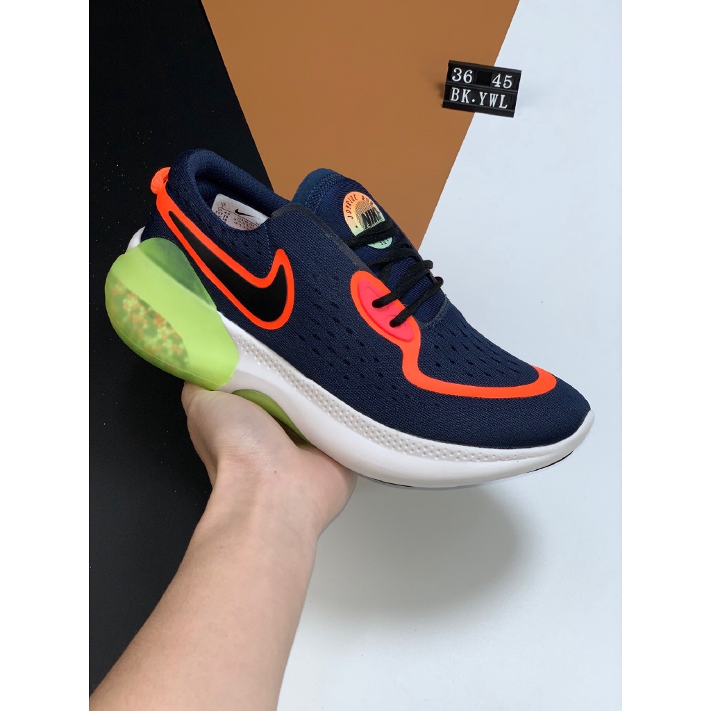 nike shock absorbing running shoes