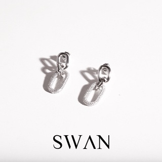 SWAN - Chain Pave Earring ต่างหูเงินแท้ ทรงห่วงเหลี่ยม ฝังเพชรคิวบิกเซอร์โคเนีย cubic zirconia