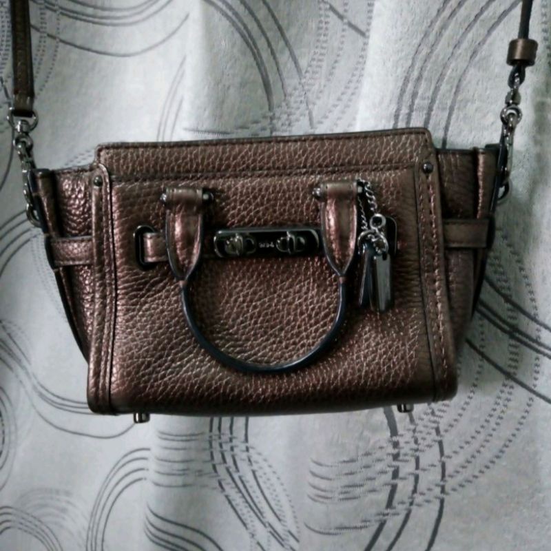 Coach​ mini Swagger ของแท้​ สีเมทัลลิค