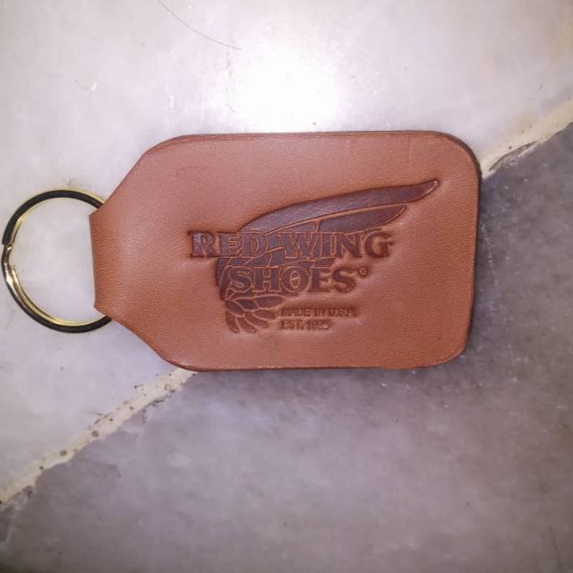 Hot item พวงกุญแจสั่งทํา Redwing