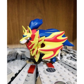 TAKARA TOMY Pokemon Moncolle EX ML-19 Zamazenta Figure Japan