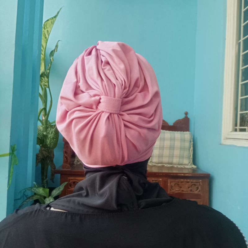 SALEM TURBAN********