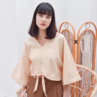 Minimal kamuji top เสื้อสไตลต์มินิมอล ทรงโอเวอร์ไซต์ ทรงปีกผีเสื้อ ใส่แล้วเพรียว