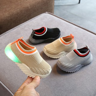 รองเท้าผ้าใบ ระบายอากาศ มีไฟ LED สำหรับเด็ก