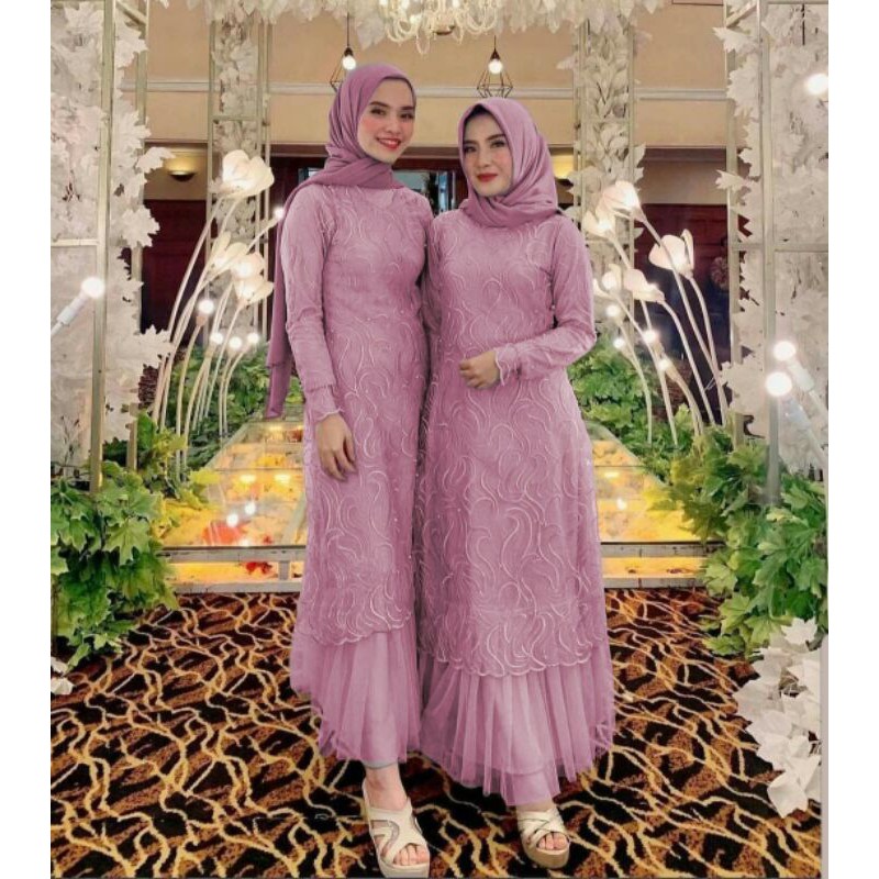 O2 Fashion/Gerldine Dress/size L/XL/XXL