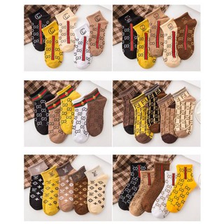 ถุงเท้าข้อสั้น เซ็ต 5 คู่ เนื้อผ้าดีลายสวยๆ ถุงเท้าแฟชั่น ฟรีไซส์35-40 Fashion socks