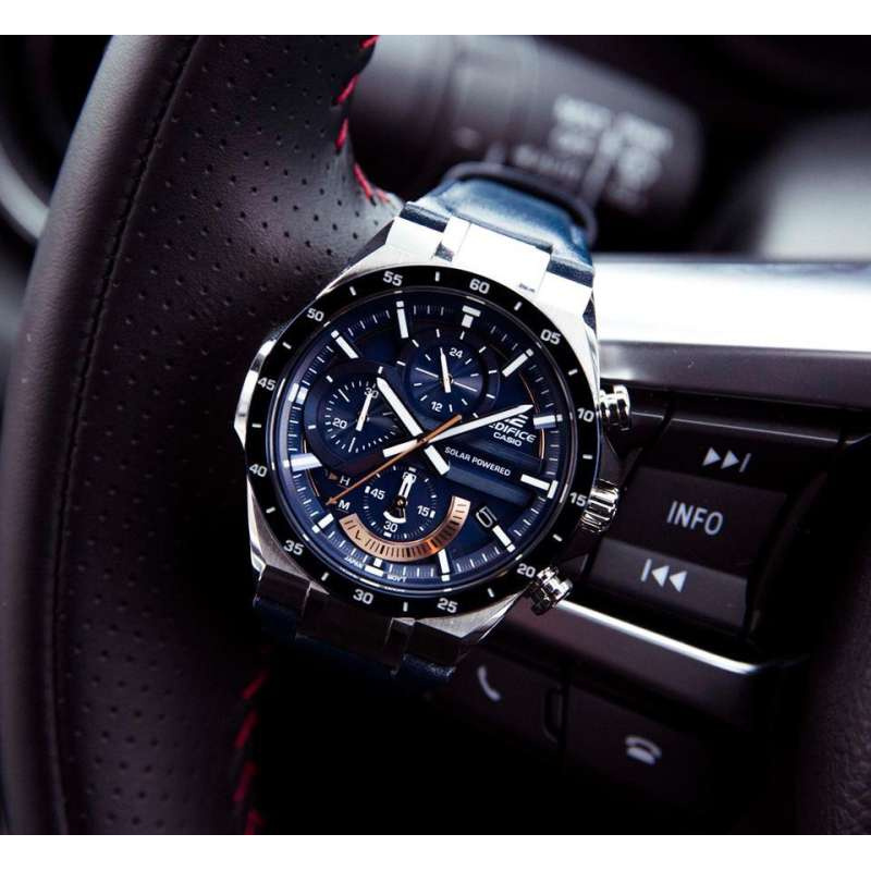 Win Watch Shop Casio Edifice รุ่น EQS920BL2AV นาฬิกาผู้ชายสายหนัง ใช้พลังงานแสงอาทิตย์ หน้าปัดน้ำเงิน