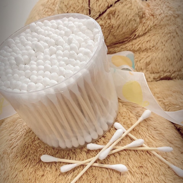 คอตตอนบัด Cotton bud สำลีปั่นหู พร้อมกล่อง ราคาถูก 300 ชิ้น | Shopee Thailand