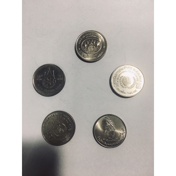เหรียญ 2 บาท คละวาระ 5 เหรียญ