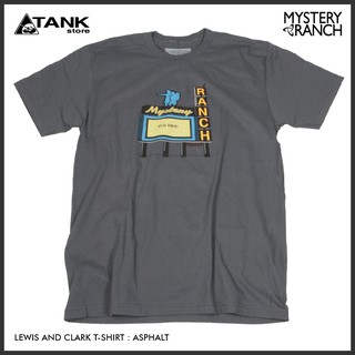 Mystery Ranch Lewis and Clark T-Shirt เสื้อ T-Shirt ที่มีลวดลายเท่มีสไตล์ ในแบบฉบับของ Mystery Ranch