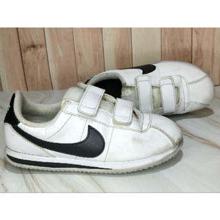 รองเท้าเด็กมือสองแบรนด์แท้ nike พร้อมส่ง