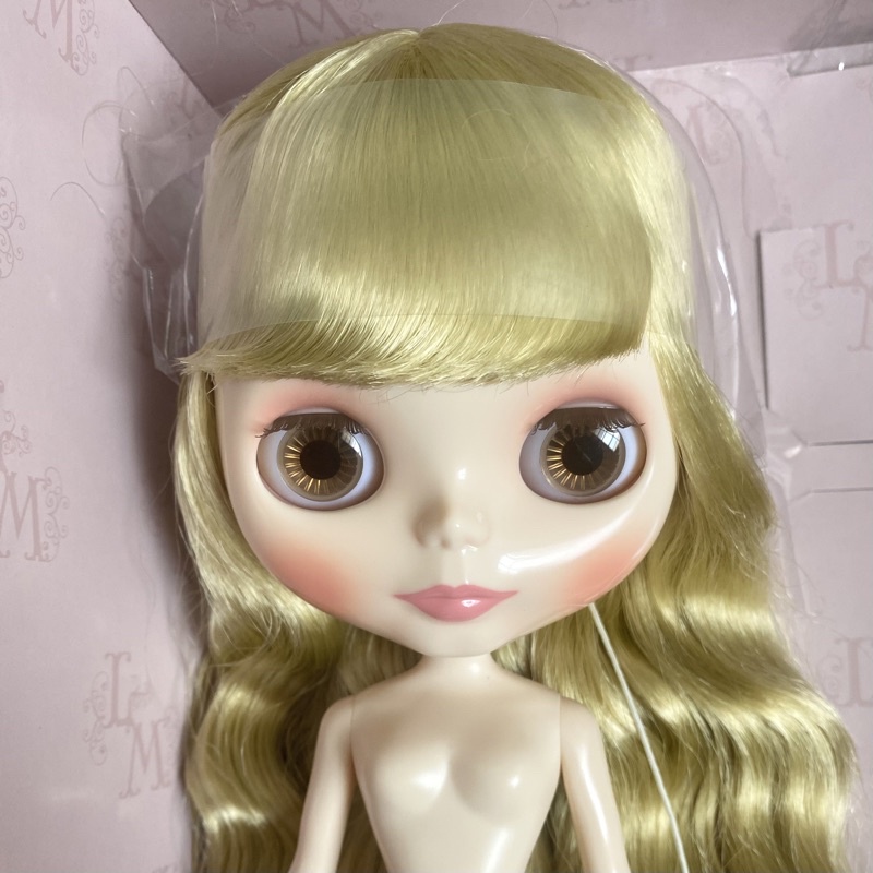 ตุ๊กตา Neo Blythe รุ่น Song of London Mary มือสอง