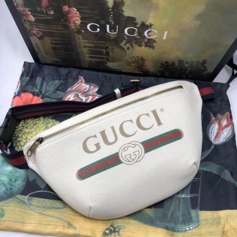 กระเป๋าหนังคาดอก Gucci แท้