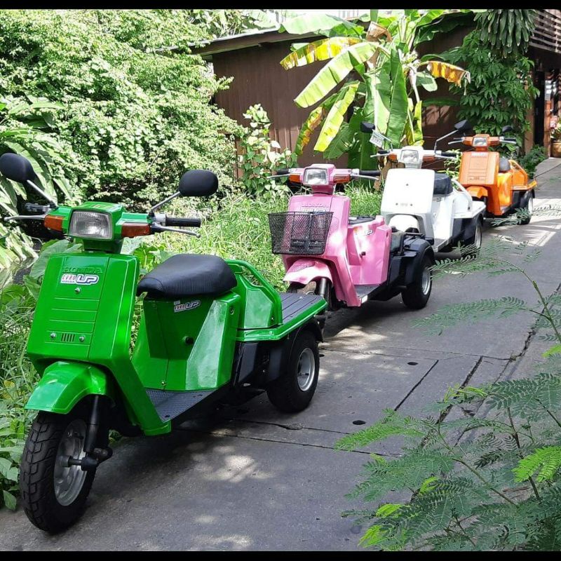 รถสามล้อญี่ปุ่น honda gyro up 50cc.