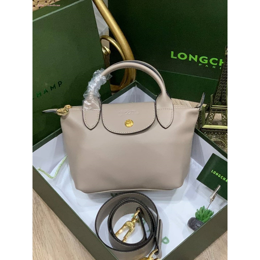 (แท้ 💯%‼) 💕 Longchamp le mini pliage cuir